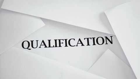 con l'apprendistato professionalizzante si ottiene una qualifica professionale